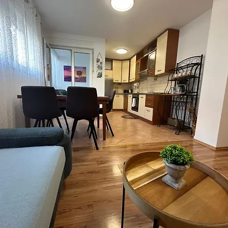 Cute And Sweet Apartamento Zadar